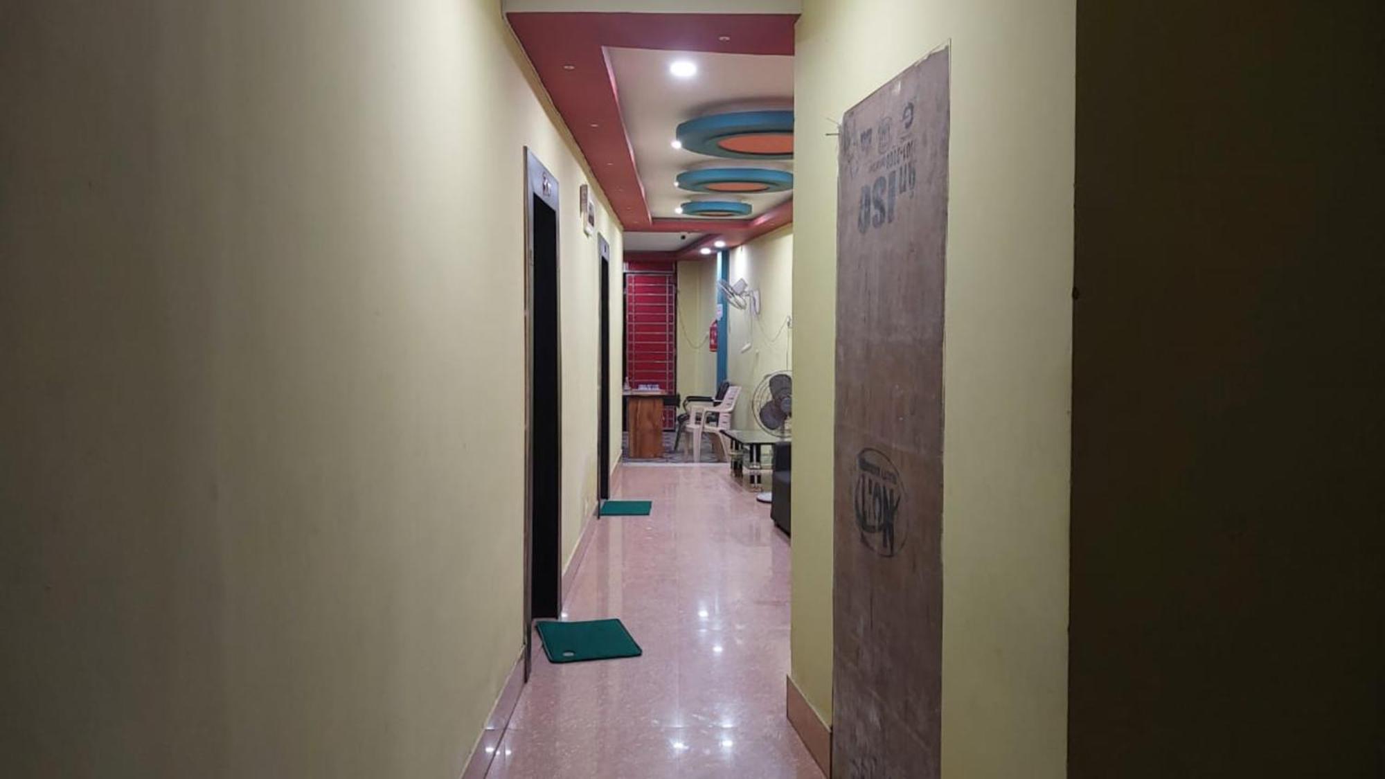 Hotel Msm Residency Near Sea Beach Best Selling & Best Choice Of Travellers By Morservices 3*